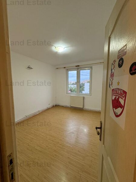 Lujerului, Veteranilor, apartament cu 4 camere, centrala proprie,